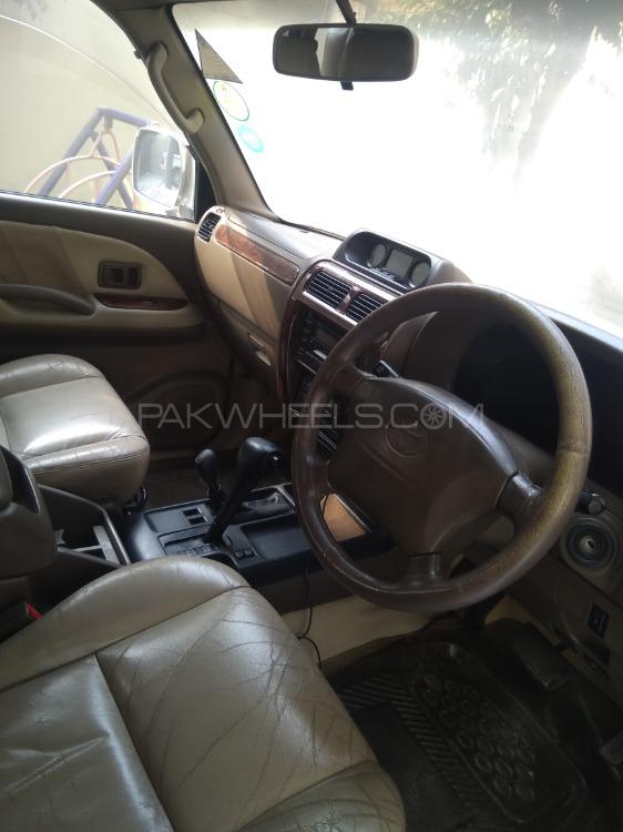 Toyota Prado 2002 for Sale in Faisalabad Toyota Prado 2002 for Sale in Faisalabad Image-3