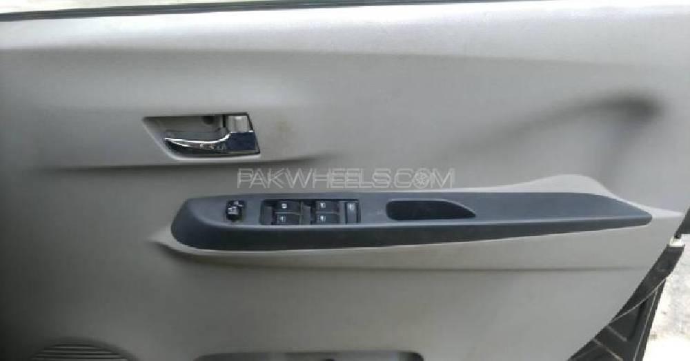 Daihatsu Mira 2011 for Sale in Karachi Daihatsu Mira 2011 for Sale in Karachi Image-3