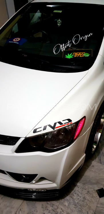 Honda Civic - 2007  Honda Civic - 2007  Image-3