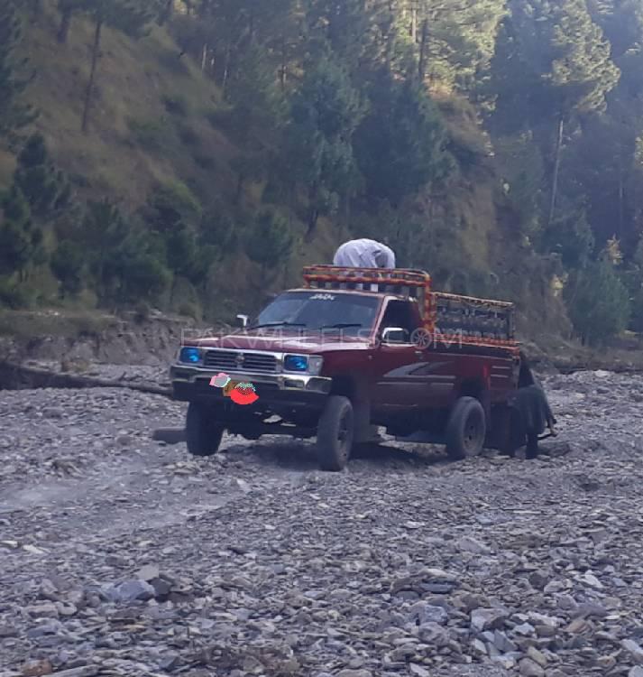 Toyota Hilux 1991 for Sale in Abbottabad Image-1