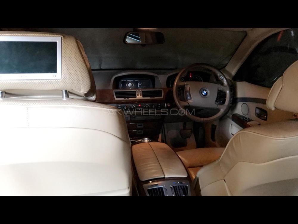 BMW 7 Series 2003 for Sale in Mirpur A.K. BMW 7 Series 2003 for Sale in Mirpur A.K. Image-10