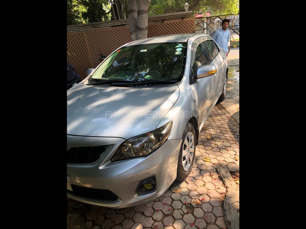Toyota Corolla 2014 for Sale in Lahore Toyota Corolla 2014 for Sale in Lahore Image-3