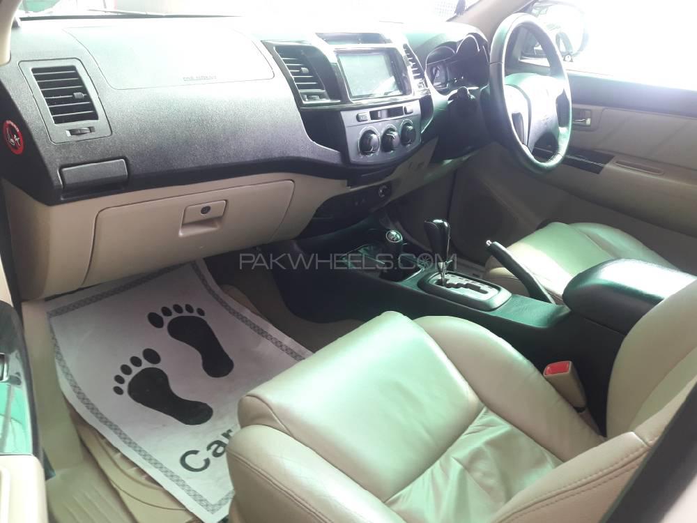 Toyota Fortuner 2015 for Sale in Lahore Toyota Fortuner 2015 for Sale in Lahore Image-5