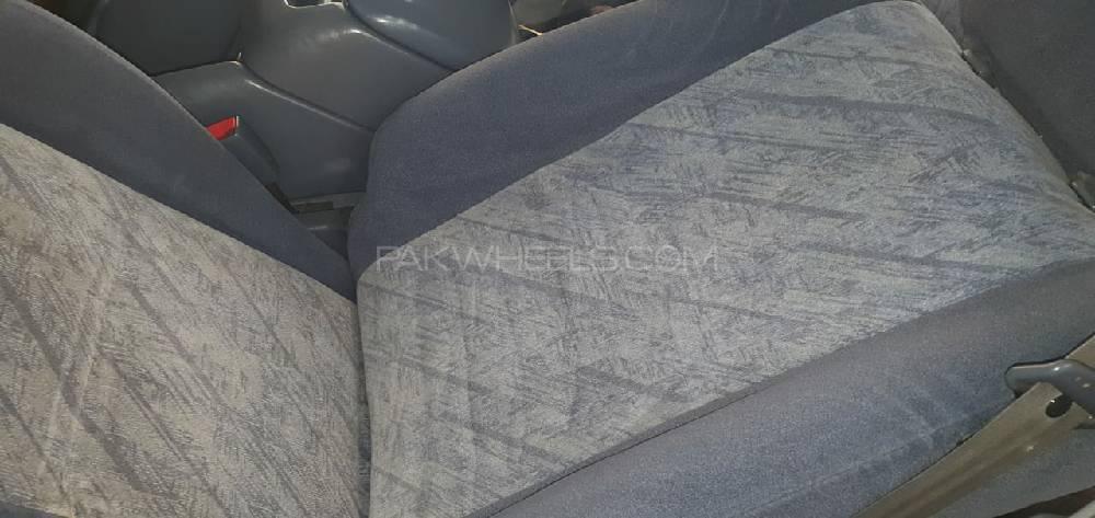 Toyota Prado 1996 for Sale in Multan Toyota Prado 1996 for Sale in Multan Image-7
