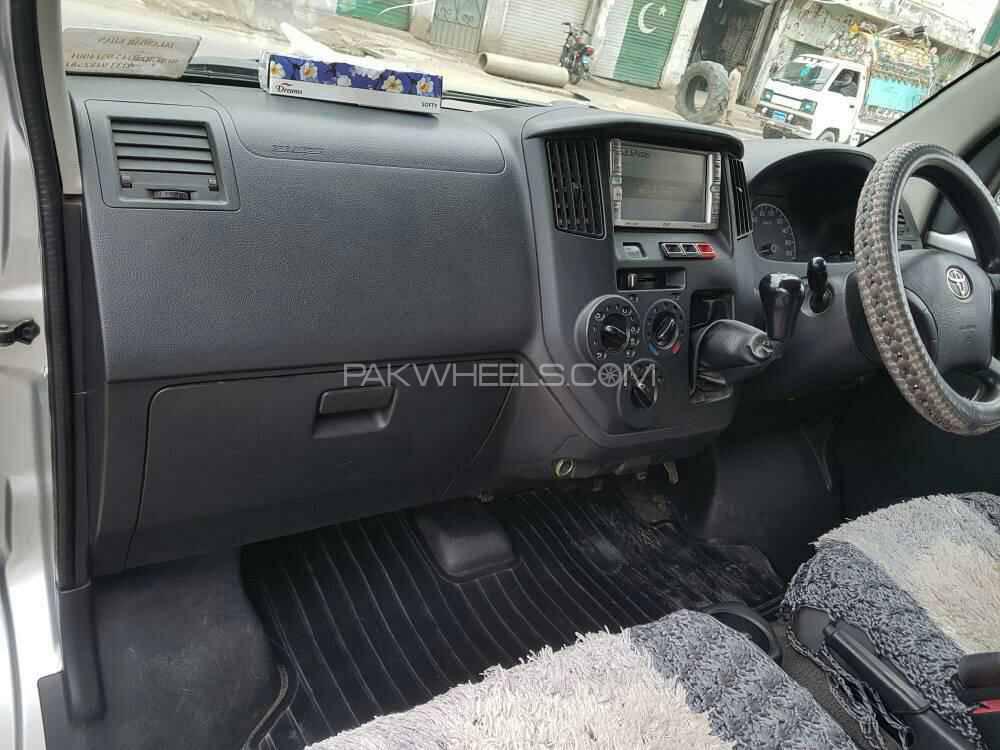 Toyota Lite Ace 2010 for Sale in Swat Toyota Lite Ace 2010 for Sale in Swat Image-2