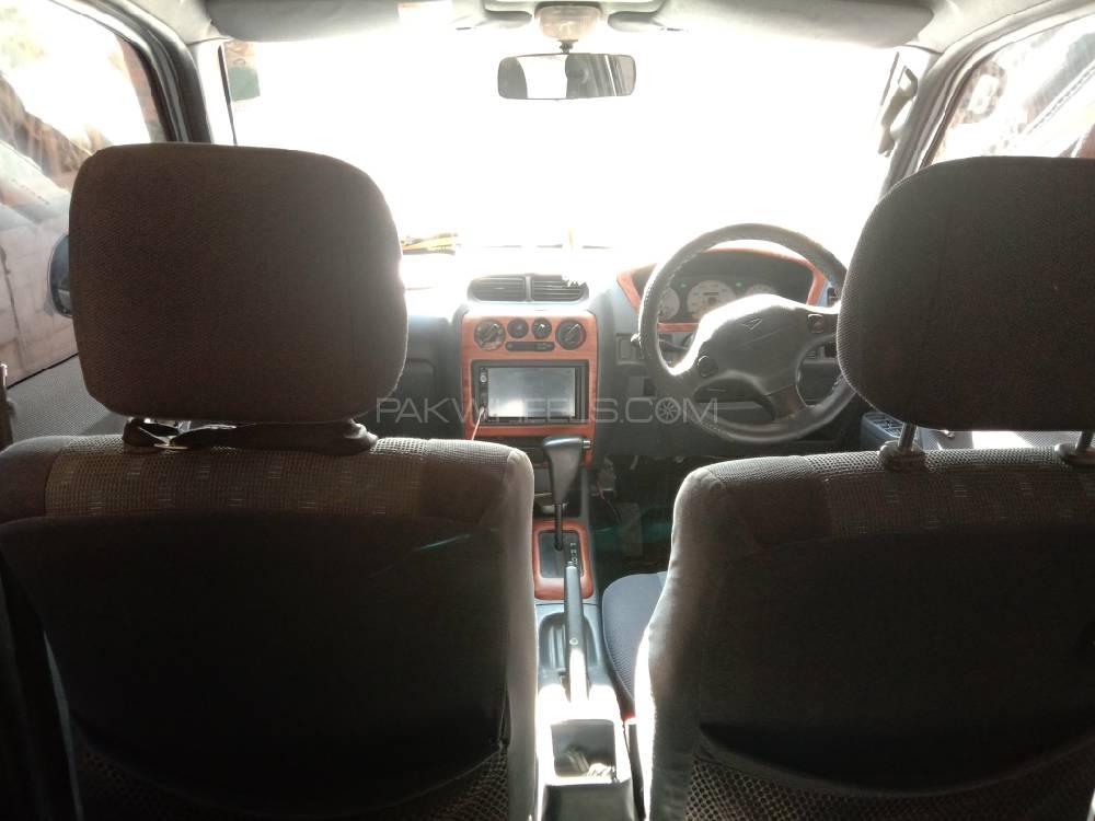 Daihatsu Terios Kid 2004 for Sale in Peshawar Daihatsu Terios Kid 2004 for Sale in Peshawar Image-10