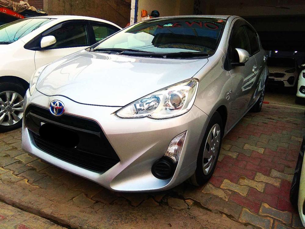 Toyota Aqua 2015 for Sale in Lahore Toyota Aqua 2015 for Sale in Lahore Image-3