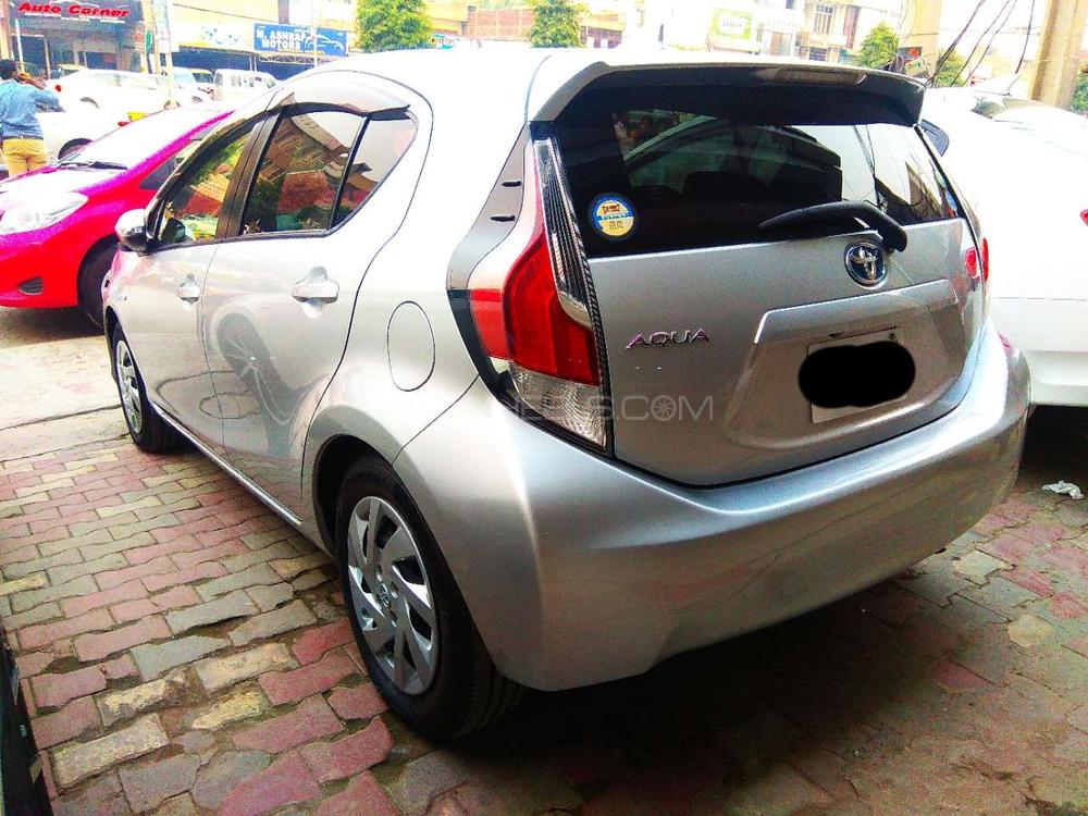 Toyota Aqua 2015 for Sale in Lahore Toyota Aqua 2015 for Sale in Lahore Image-6