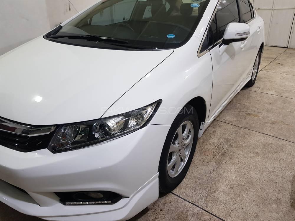 Honda Civic 2014 for Sale in Sialkot Honda Civic 2014 for Sale in Sialkot Image-4