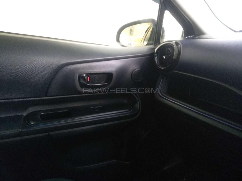Toyota Aqua 2015 for Sale in Karachi Toyota Aqua 2015 for Sale in Karachi Image-7