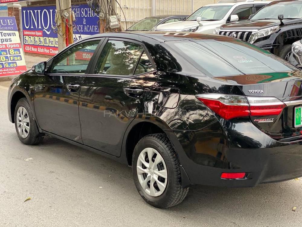 Toyota Corolla 2019 for Sale in Lahore Toyota Corolla 2019 for Sale in Lahore Image-3