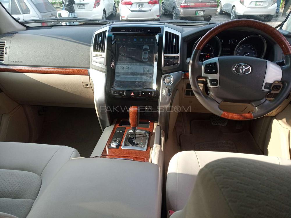 Toyota Land Cruiser 2012 for Sale in Islamabad Toyota Land Cruiser 2012 for Sale in Islamabad Image-8