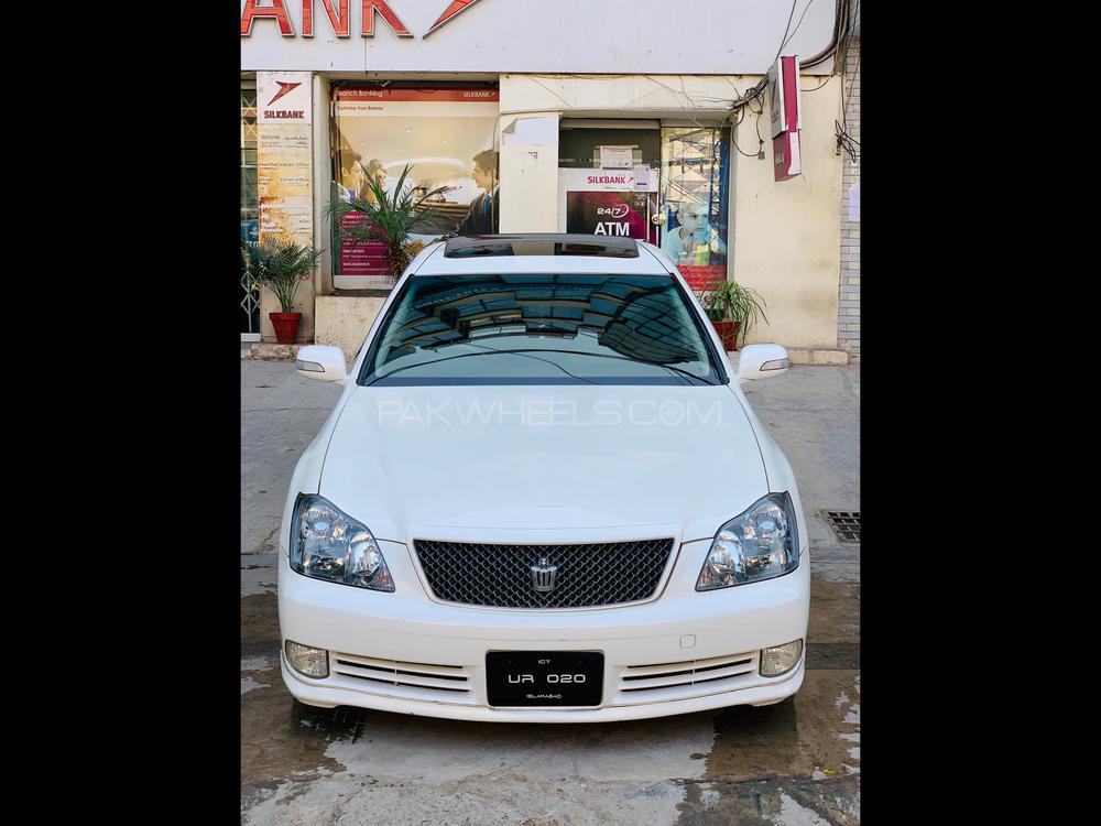Toyota Crown 2005 for Sale in Islamabad Toyota Crown 2005 for Sale in Islamabad Image-5