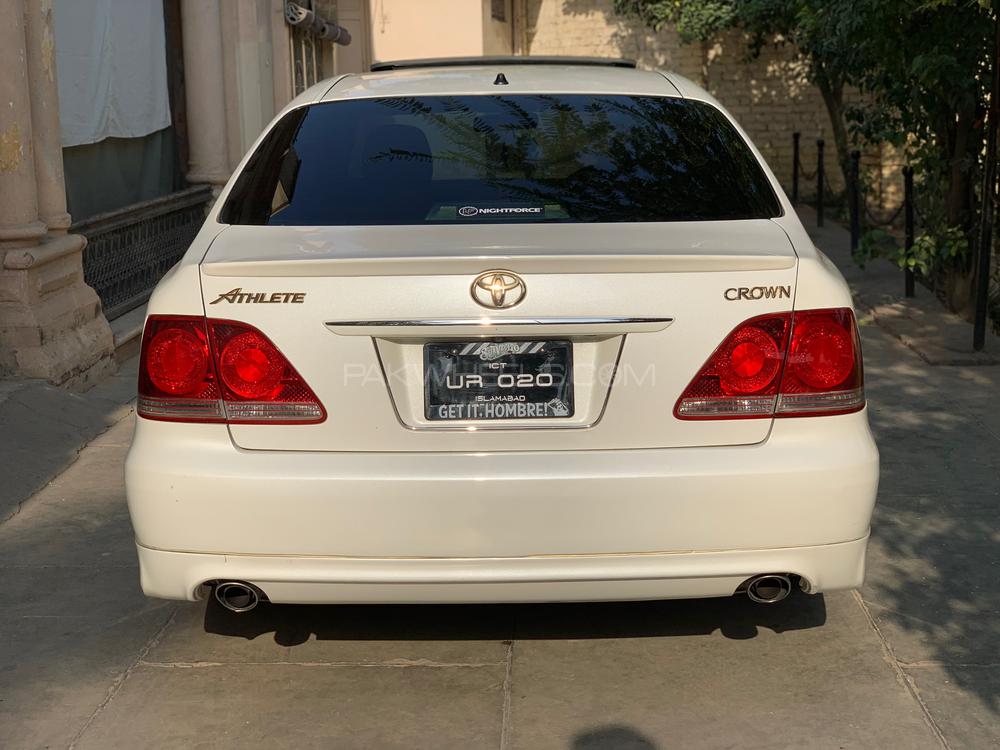 Toyota Crown 2005 for Sale in Islamabad Toyota Crown 2005 for Sale in Islamabad Image-8