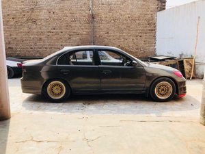 ہونڈا سوک - 2005