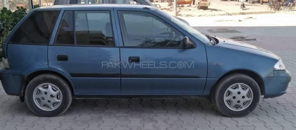 Suzuki Cultus 2013 for Sale in Karachi Suzuki Cultus 2013 for Sale in Karachi Image-2