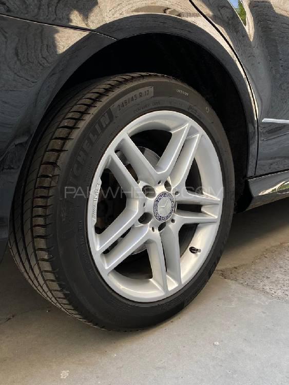 Mercedes Benz E Class 2013 for Sale in Lahore Mercedes Benz E Class 2013 for Sale in Lahore Image-15