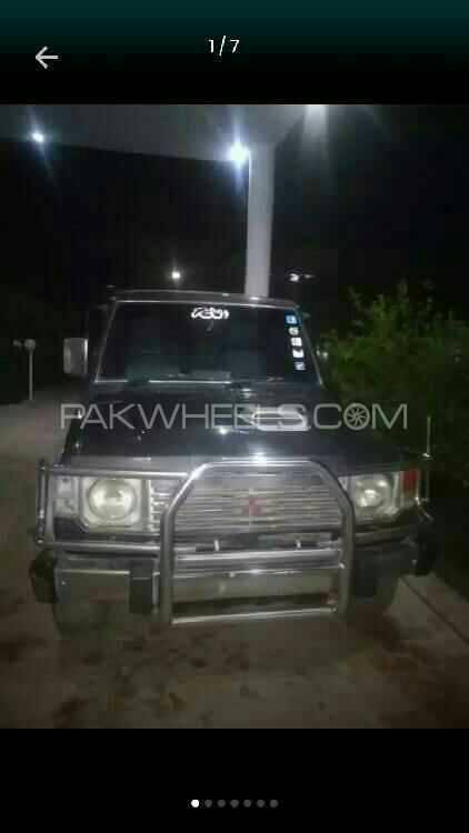 Mitsubishi Pajero 1987 for Sale in D.G.Khan Mitsubishi Pajero 1987 for Sale in D.G.Khan Image-3