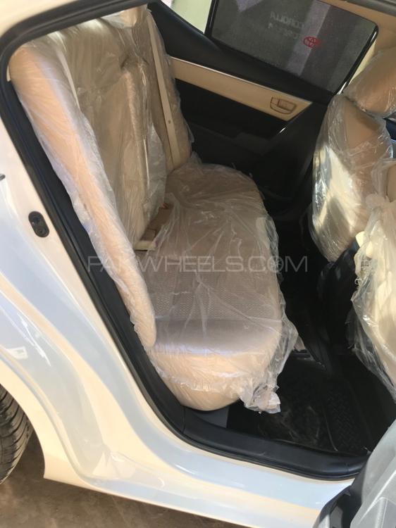 Toyota Corolla 2018 for Sale in Sargodha Toyota Corolla 2018 for Sale in Sargodha Image-9