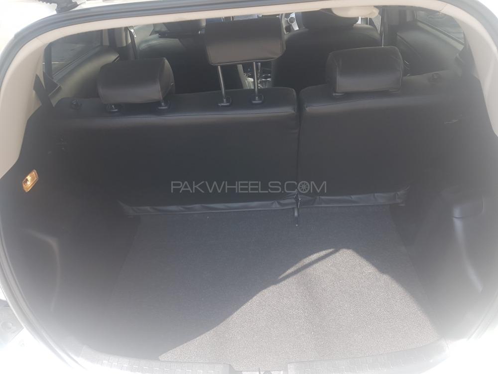Toyota Aqua 2015 for Sale in Peshawar Toyota Aqua 2015 for Sale in Peshawar Image-15