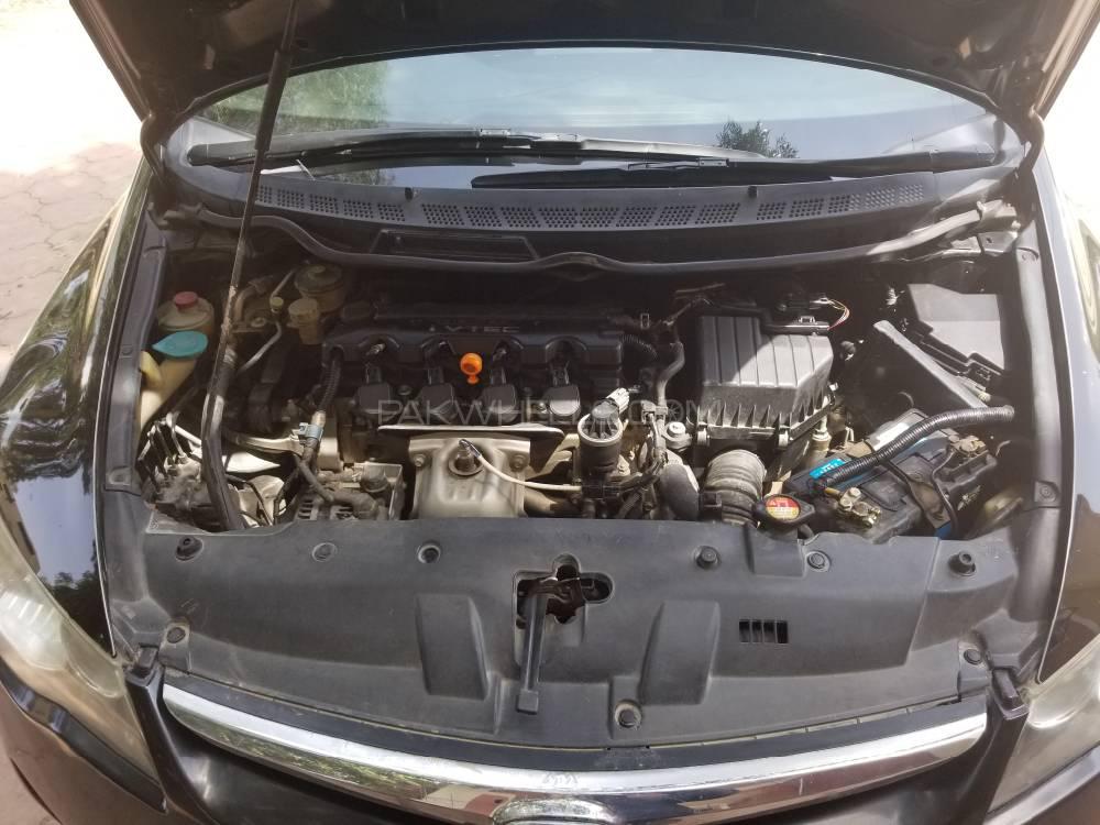 Honda Civic 2006 for Sale in Dera ismail khan Honda Civic 2006 for Sale in Dera ismail khan Image-9
