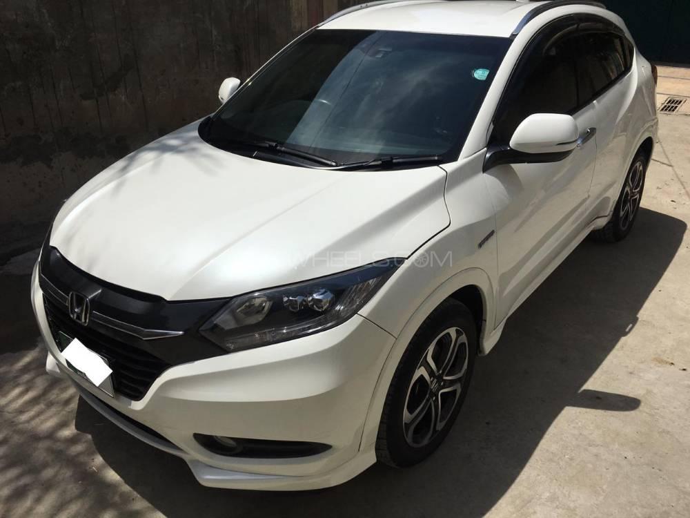 Honda Vezel 2015 for Sale in Lahore Honda Vezel 2015 for Sale in Lahore Image-4