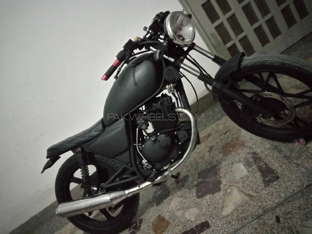 سوزوکی GS 150 2015 for Sale سوزوکی GS 150 2015 for Sale Image-4