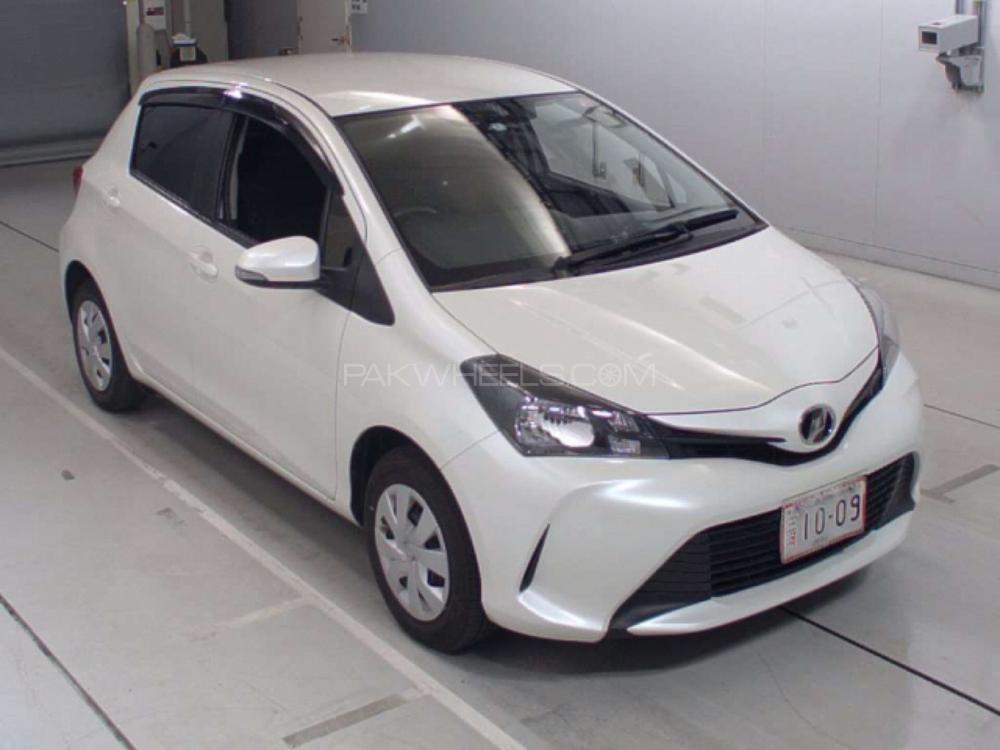 Toyota Vitz 2016 for Sale in Sialkot Toyota Vitz 2016 for Sale in Sialkot Image-5