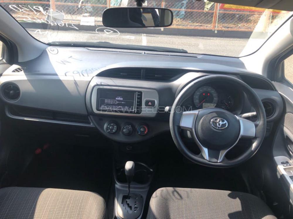 Toyota Vitz 2016 for Sale in Sialkot Toyota Vitz 2016 for Sale in Sialkot Image-15