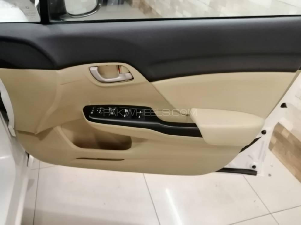 Honda Civic 2015 for Sale in Karachi Honda Civic 2015 for Sale in Karachi Image-17