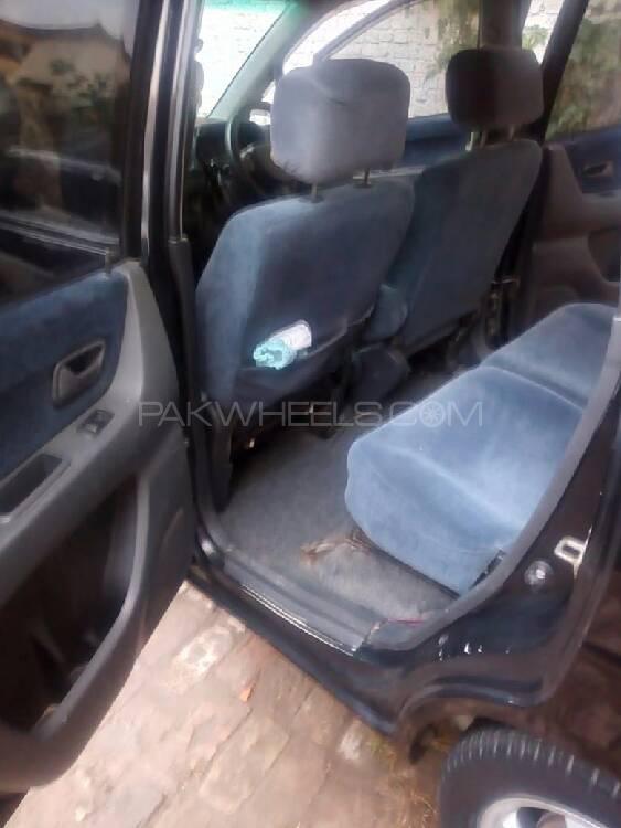 Suzuki MR Wagon 2004 for Sale in Peshawar Suzuki MR Wagon 2004 for Sale in Peshawar Image-11