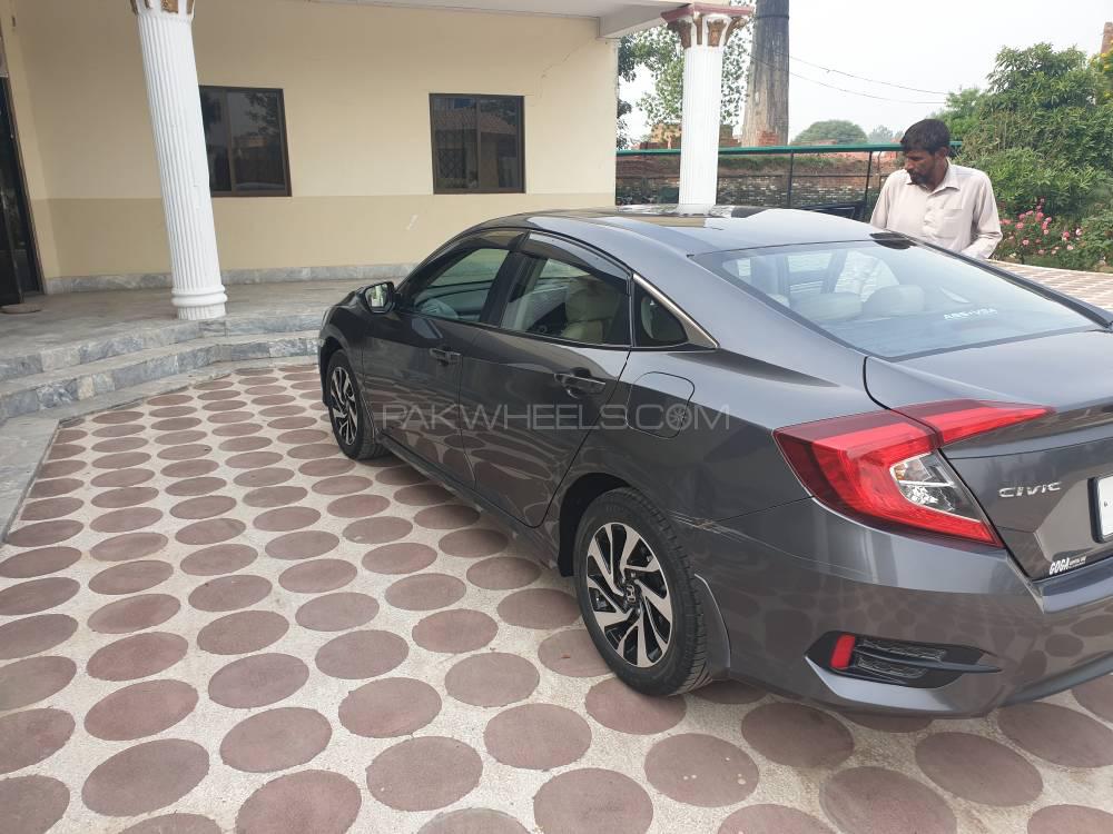 Honda Civic 2018 for Sale in Gujrat Honda Civic 2018 for Sale in Gujrat Image-6