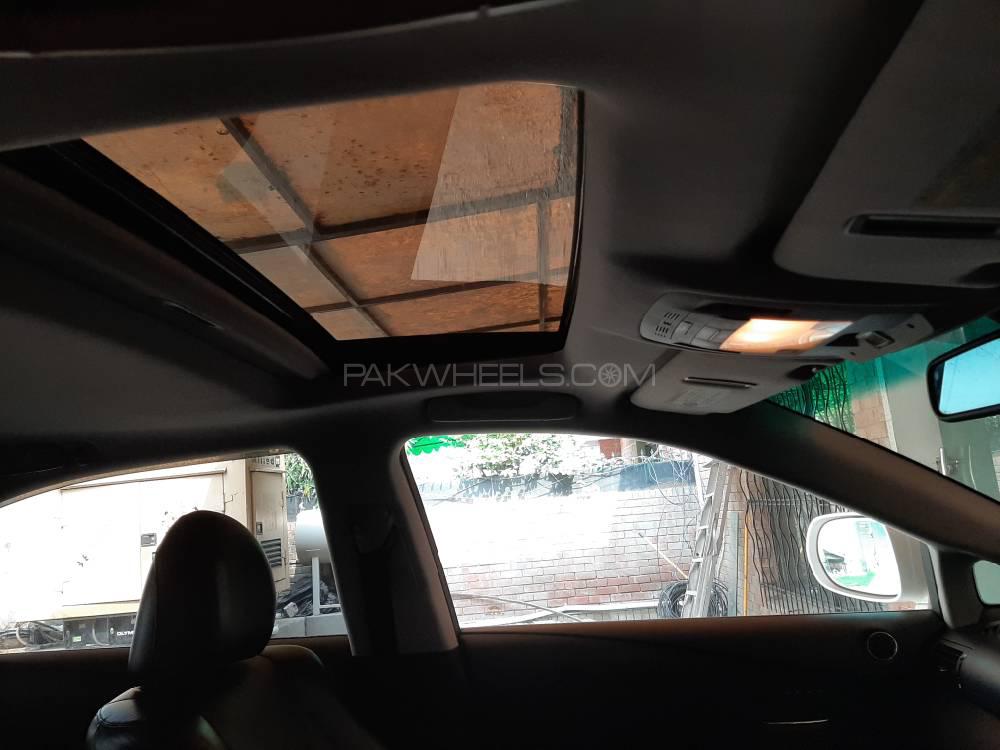 Lexus RX Series 2011 for Sale in Lahore Lexus RX Series 2011 for Sale in Lahore Image-6