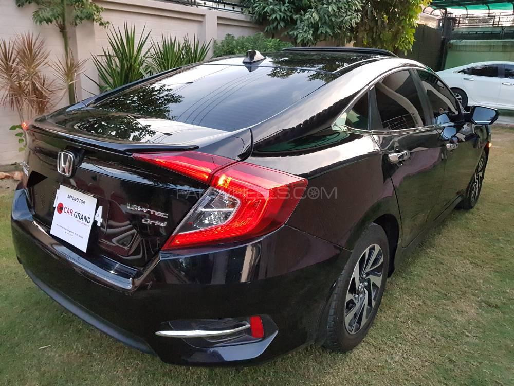 Honda Civic 2017 for Sale in Peshawar Honda Civic 2017 for Sale in Peshawar Image-7