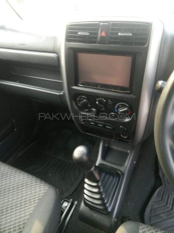 Suzuki Jimny 2017 for Sale in Gujranwala Suzuki Jimny 2017 for Sale in Gujranwala Image-7