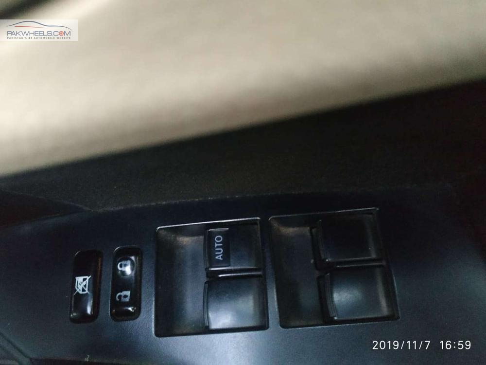 Toyota Corolla 2014 for Sale in Lahore Toyota Corolla 2014 for Sale in Lahore Image-4