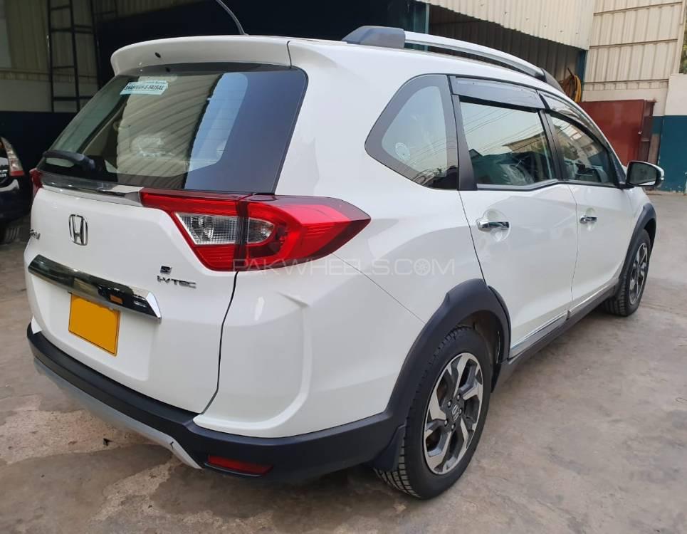 Honda BR-V 2018 for Sale in Karachi Honda BR-V 2018 for Sale in Karachi Image-5