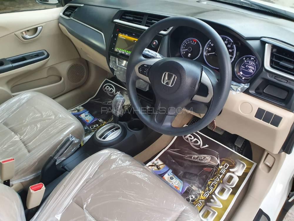 Honda BR-V 2018 for Sale in Karachi Honda BR-V 2018 for Sale in Karachi Image-11