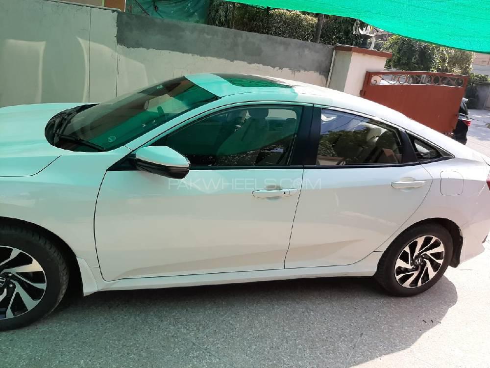 Honda Civic 2017 for Sale in Lahore Honda Civic 2017 for Sale in Lahore Image-8