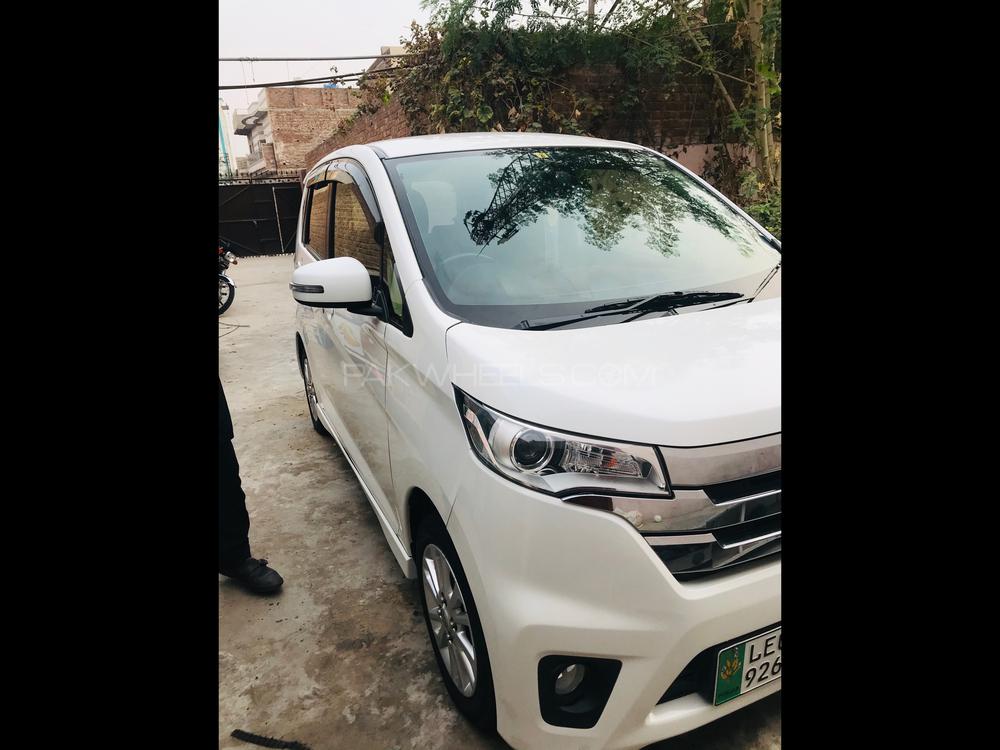 Nissan Dayz Highway Star 2014 for Sale in Faisalabad Nissan Dayz Highway Star 2014 for Sale in Faisalabad Image-11