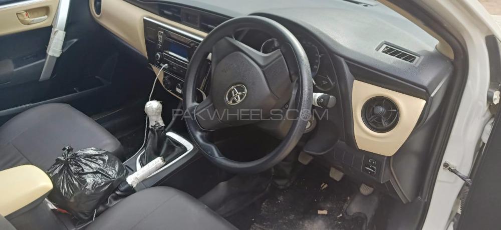 Toyota Corolla 2018 for Sale in Islamabad Toyota Corolla 2018 for Sale in Islamabad Image-3