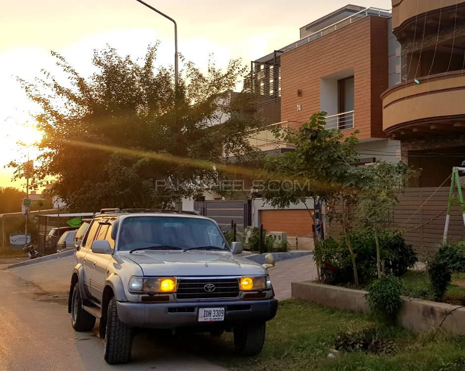 Toyota Land Cruiser 1992 for Sale in Muzaffarabad Toyota Land Cruiser 1992 for Sale in Muzaffarabad Image-2