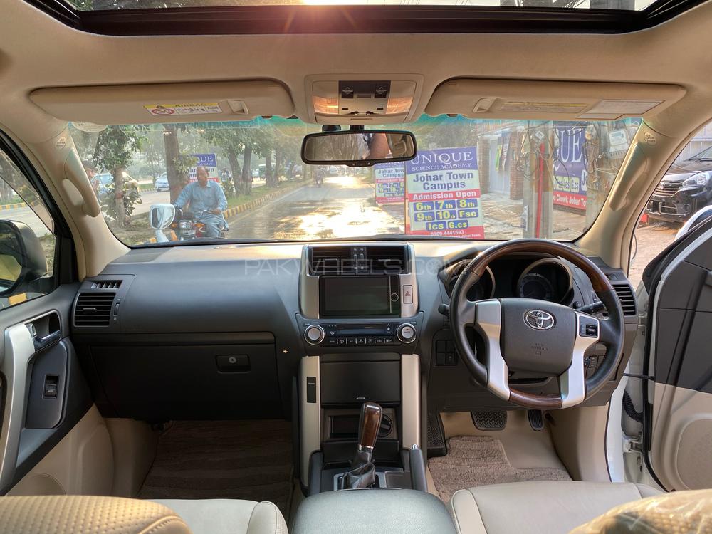 Toyota Prado 2013 for Sale in Lahore Toyota Prado 2013 for Sale in Lahore Image-14