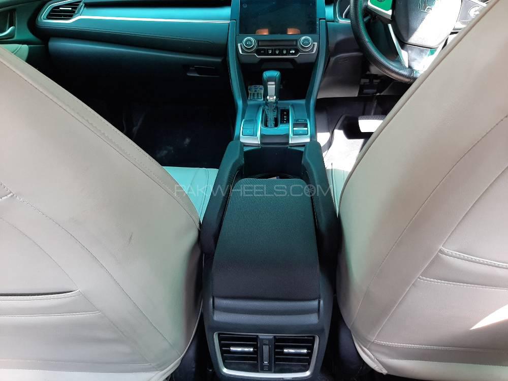 Honda Civic 2017 for Sale in Lahore Honda Civic 2017 for Sale in Lahore Image-6