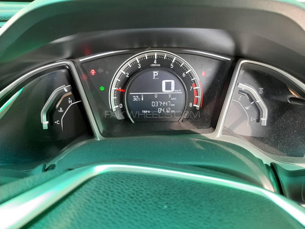 Honda Civic 2017 for Sale in Lahore Honda Civic 2017 for Sale in Lahore Image-7
