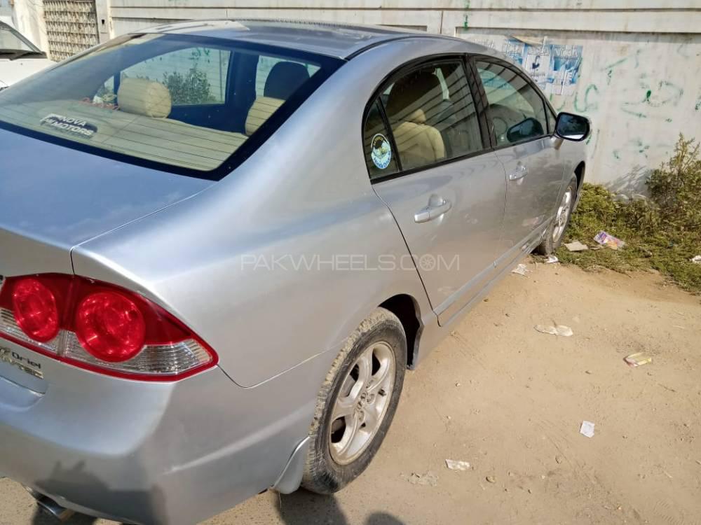 Honda Civic 2011 for Sale in Karachi Honda Civic 2011 for Sale in Karachi Image-5