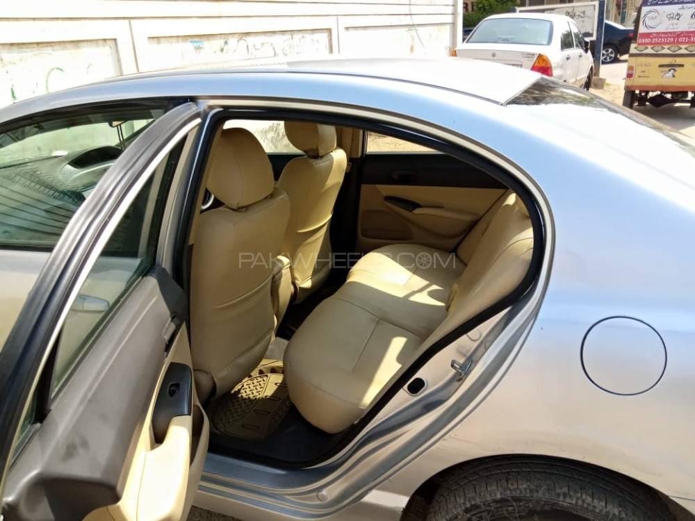 Honda Civic 2011 for Sale in Karachi Honda Civic 2011 for Sale in Karachi Image-13