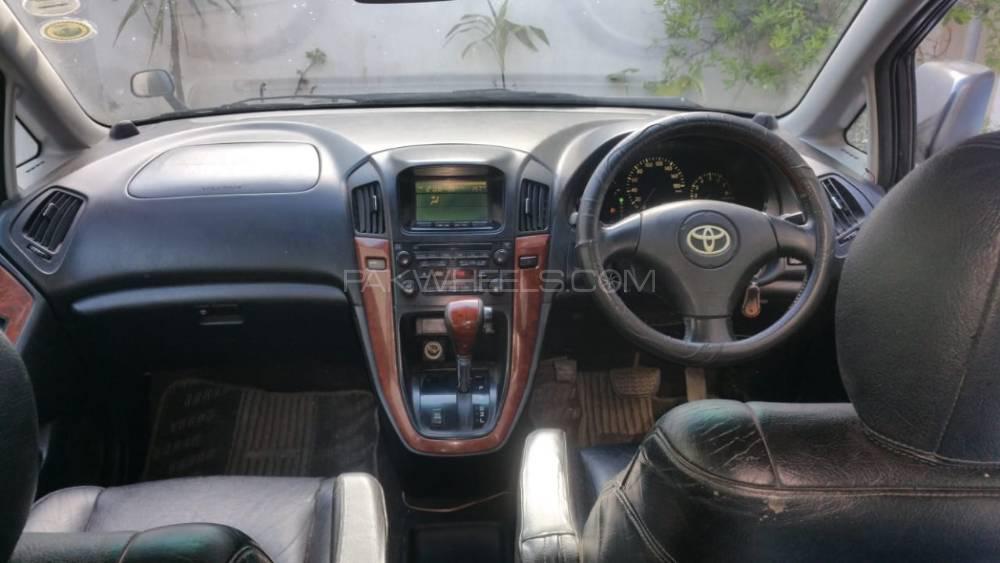 Toyota Harrier 2002 for Sale in Rahim Yar Khan Toyota Harrier 2002 for Sale in Rahim Yar Khan Image-5