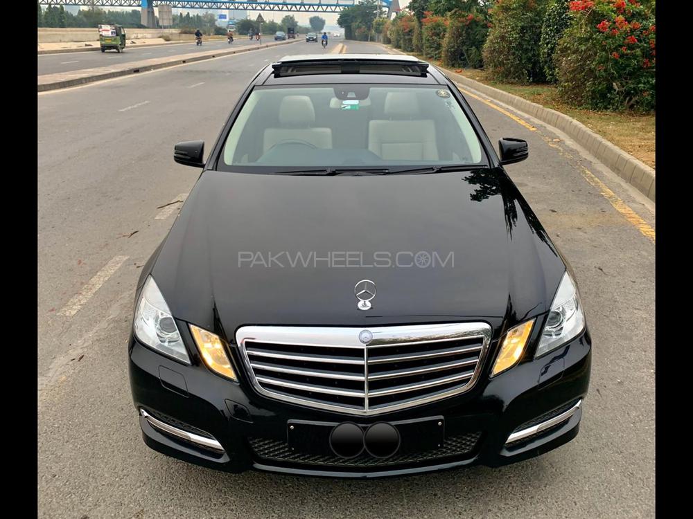 Mercedes Benz E Class 2012 for Sale in Lahore Mercedes Benz E Class 2012 for Sale in Lahore Image-2