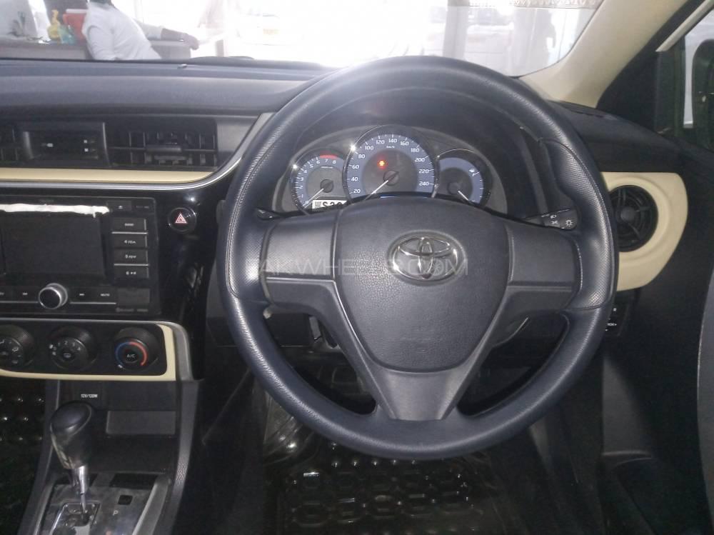 Toyota Corolla 2019 for Sale in Karachi Toyota Corolla 2019 for Sale in Karachi Image-9
